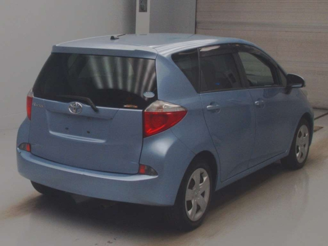 TOYOTA RACTIS 2012