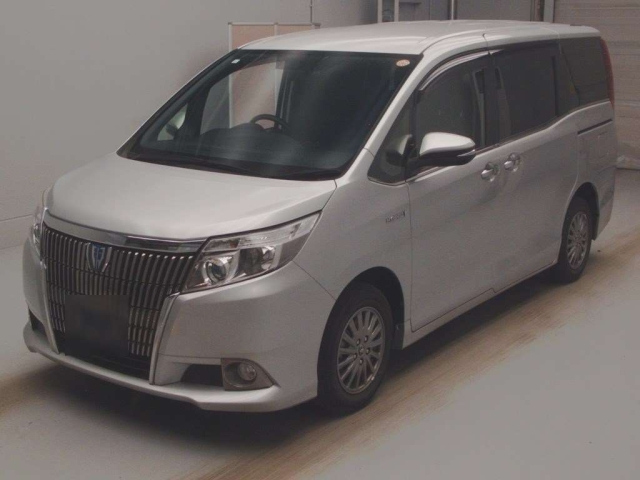 TOYOTA ESQUIRE 2015