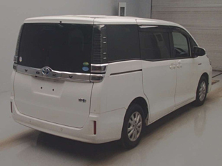 TOYOTA VOXY 2019