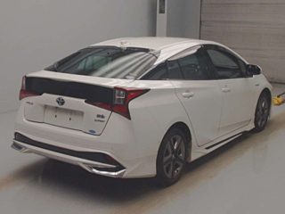 TOYOTA PRIUS 2020