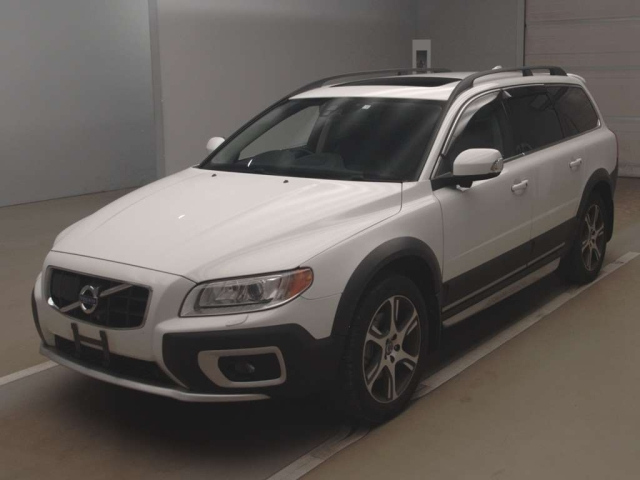 VOLVO XC70 2012