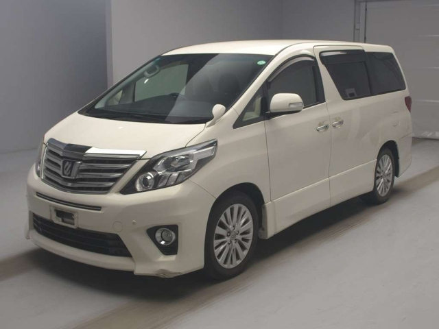 TOYOTA ALPHARD 2013
