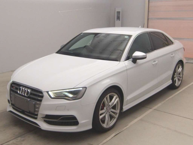 AUDI S3 2015