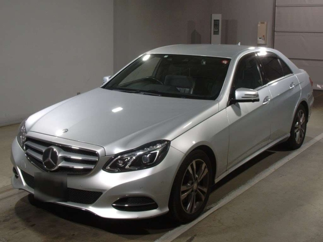 MERCEDES BENZ E CLASS