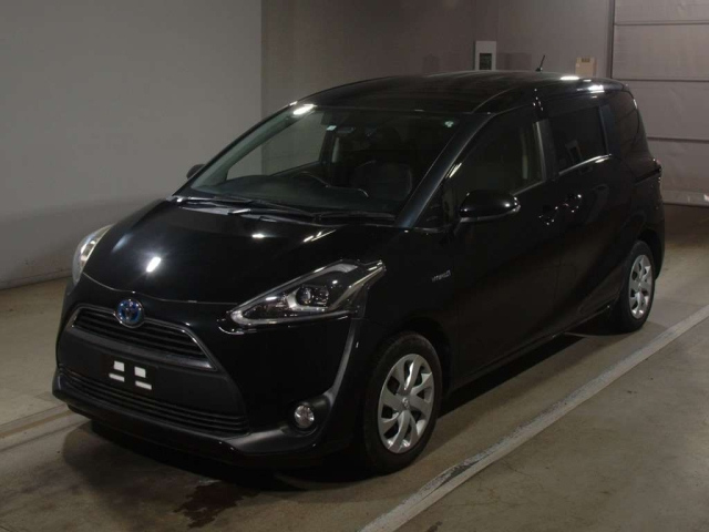 TOYOTA SIENTA 2018