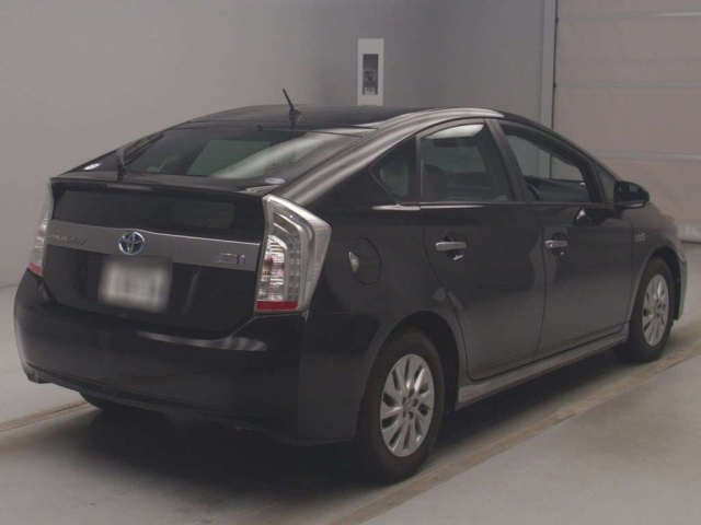 TOYOTA PRIUS PHV 2015