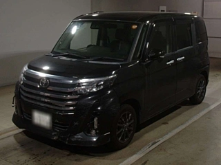 TOYOTA ROOMY 2022
