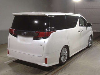 TOYOTA VELLFIRE 2015