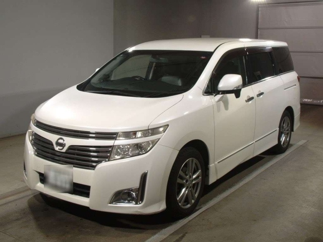 NISSAN ELGRAND 2010