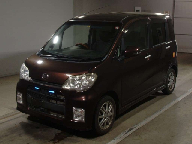 DAIHATSU TANTO EXE 2010