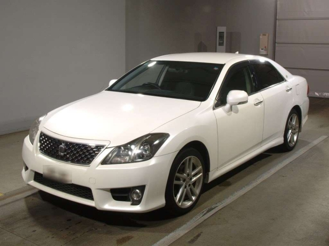 TOYOTA CROWN 2012