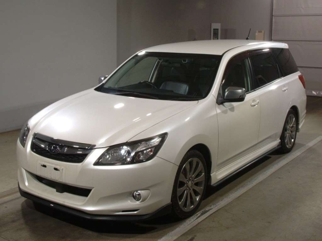 SUBARU EXIGA 2013