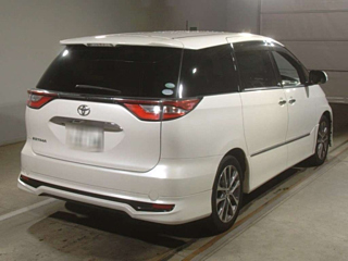 TOYOTA ESTIMA 2017