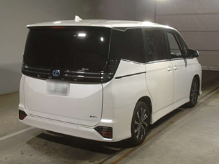 TOYOTA VOXY 2022