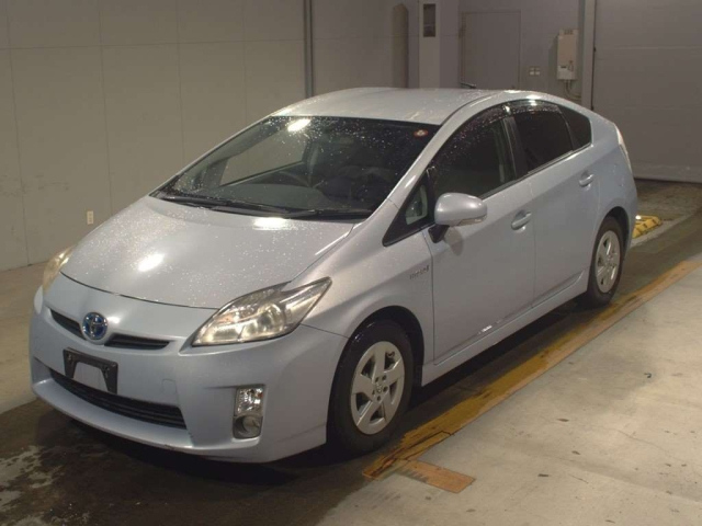 TOYOTA PRIUS 2010