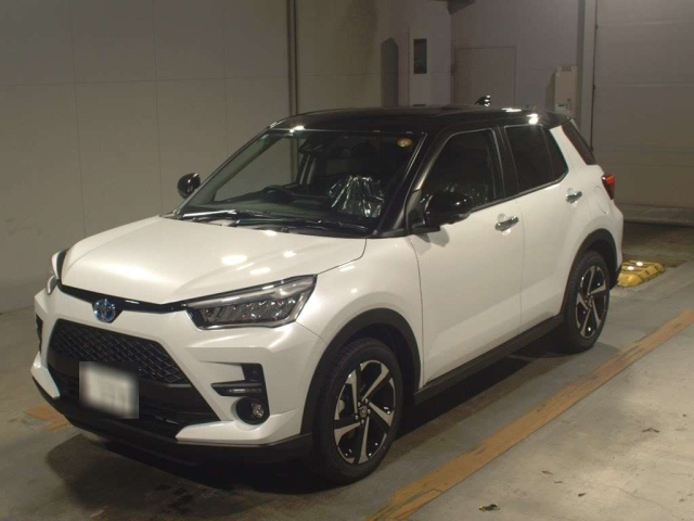 TOYOTA RAIZE 2025