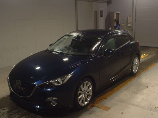 MAZDA AXELA