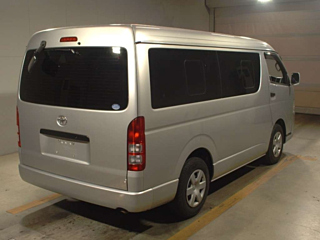 TOYOTA HIACE 2014