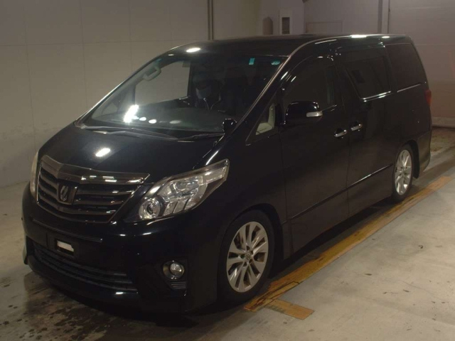 TOYOTA ALPHARD 2013