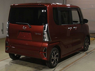 DAIHATSU TANTO 2021