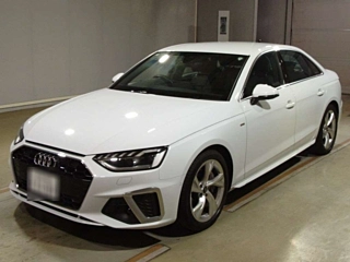 AUDI A4 2021