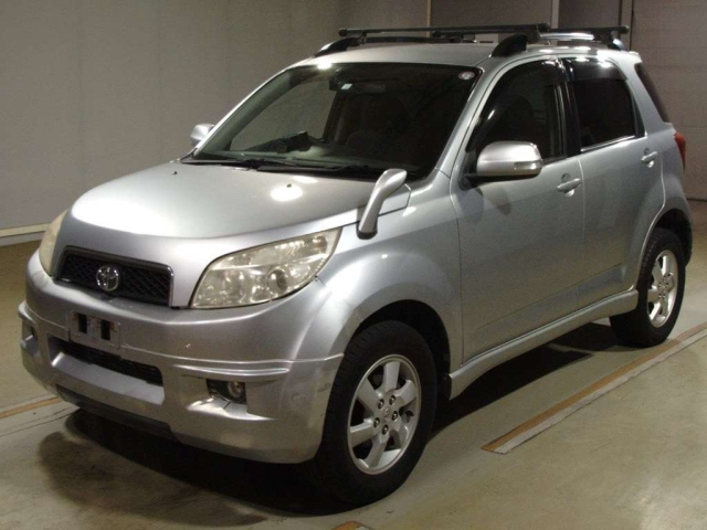 TOYOTA RUSH 2008