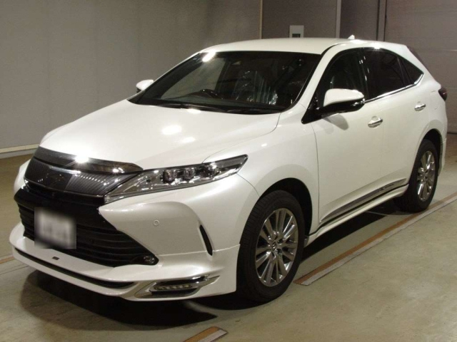 TOYOTA HARRIER 2019