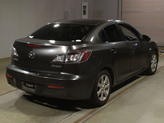 MAZDA AXELA 2010