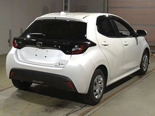 TOYOTA YARIS 2024