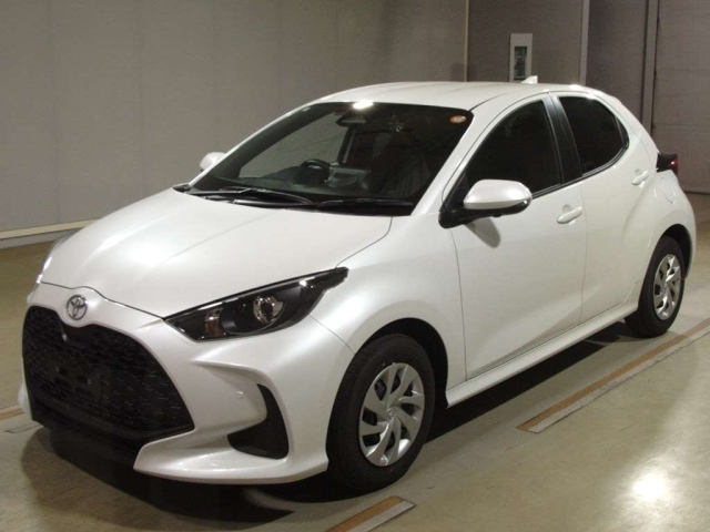 TOYOTA YARIS 2025