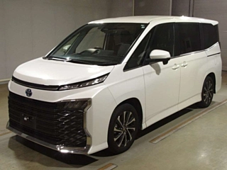 TOYOTA VOXY 2022