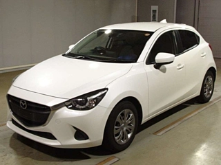 MAZDA DEMIO 2017
