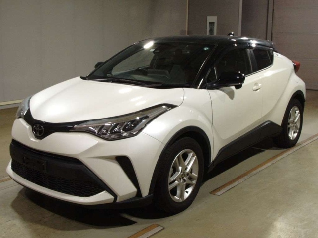 TOYOTA C-HR 2021