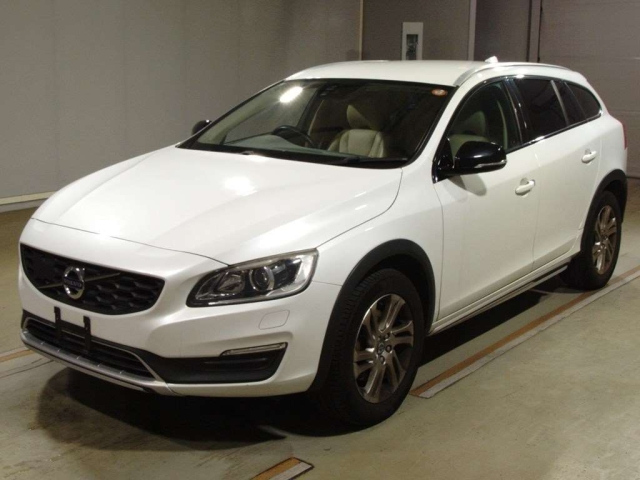 VOLVO V60 2017