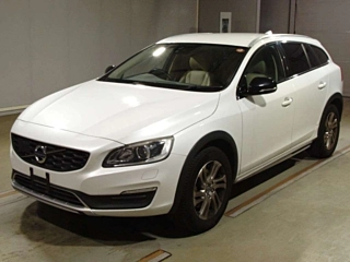 VOLVO V60 2017