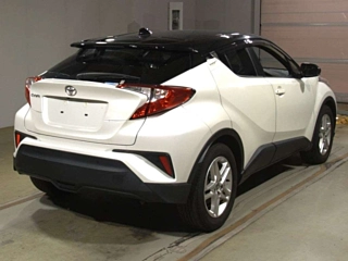 TOYOTA C-HR 2021
