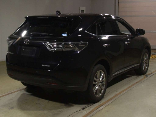 TOYOTA HARRIER 2015