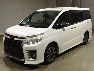 TOYOTA VOXY 2016