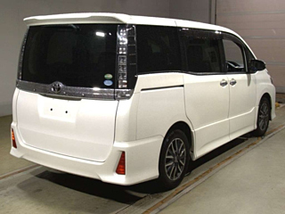 TOYOTA VOXY 2016
