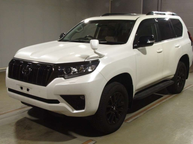 TOYOTA LAND CRUISER PRADO 2022