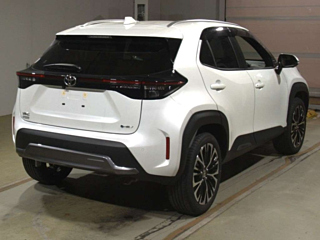 TOYOTA YARIS CROSS 2024