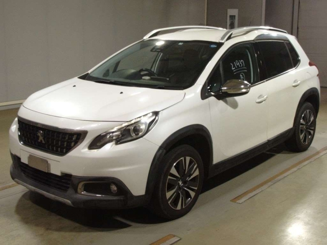 PEUGEOT 2008 2017