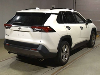 TOYOTA RAV4 2021