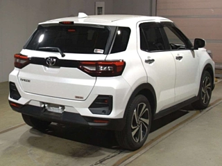 TOYOTA RAIZE 2022