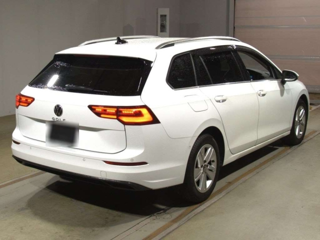 VOLKSWAGEN GOLF VARIANT 2022