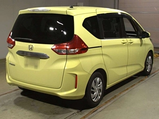 HONDA FREED 2016
