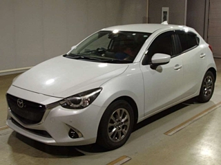 MAZDA DEMIO 2018