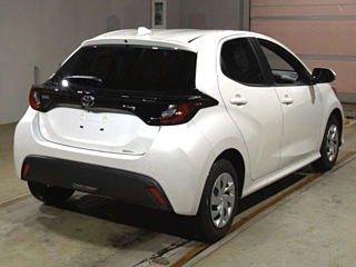 TOYOTA YARIS 2024