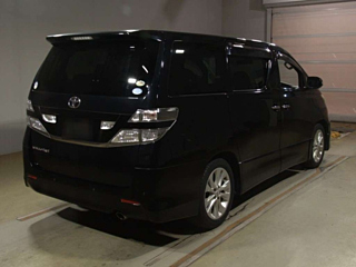 TOYOTA VELLFIRE 2010