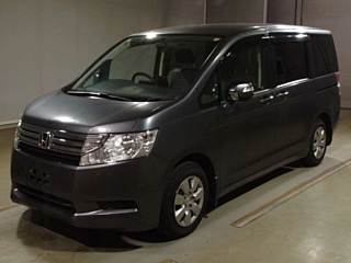 HONDA STEP WAGON 2010